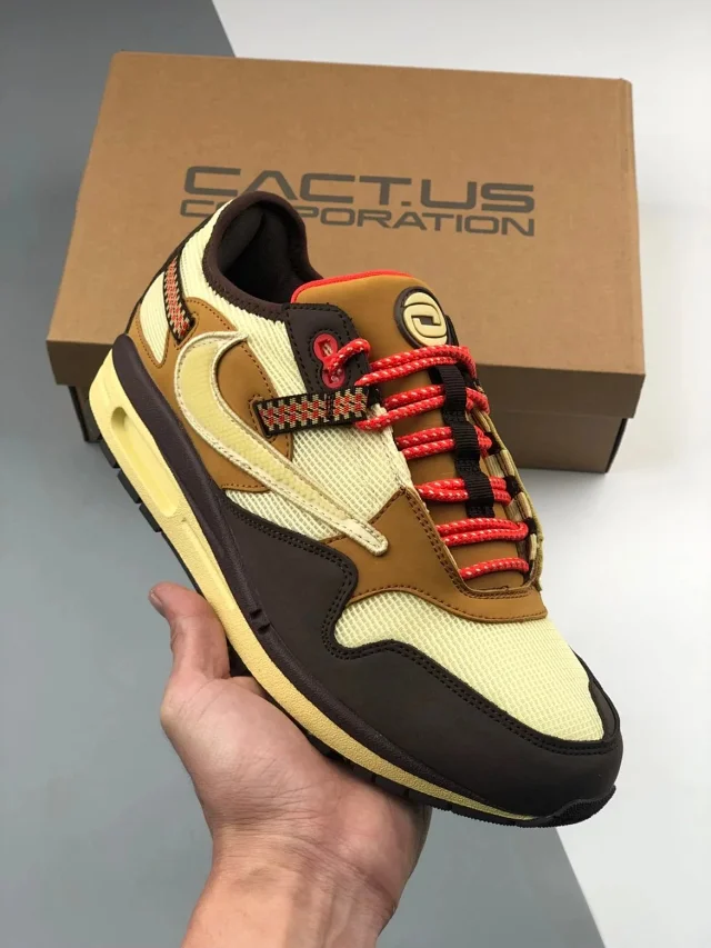 Nike Multiple sneaker models product detail image 1