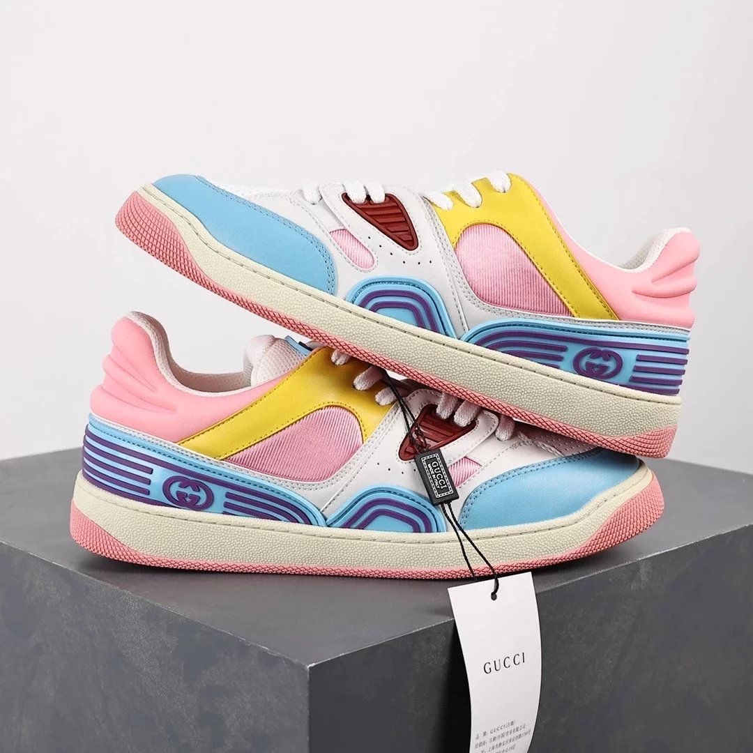 Gucci Sneakers Basket low-top — White powder blue