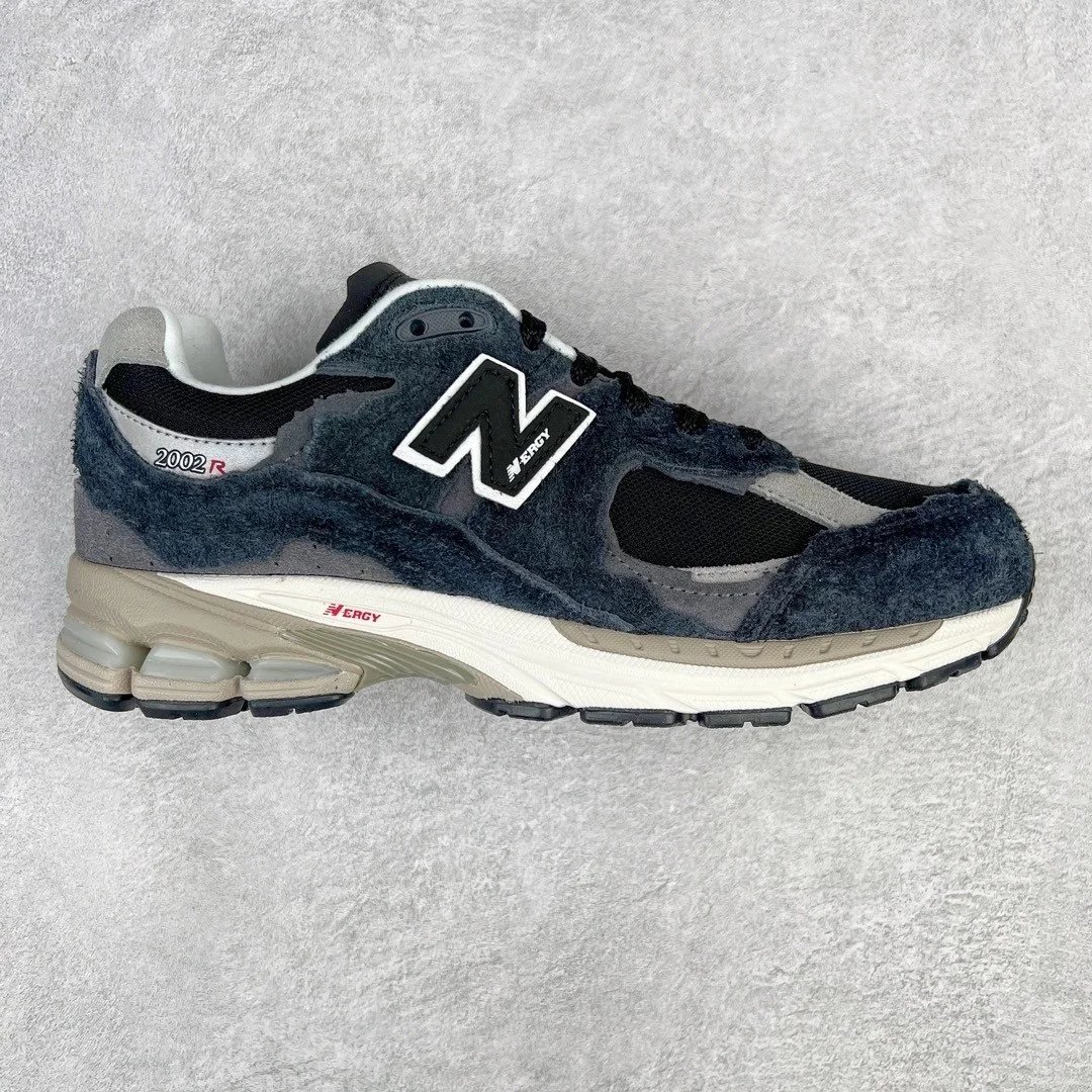 New Balance Sneakers 2002R — Deep Blue