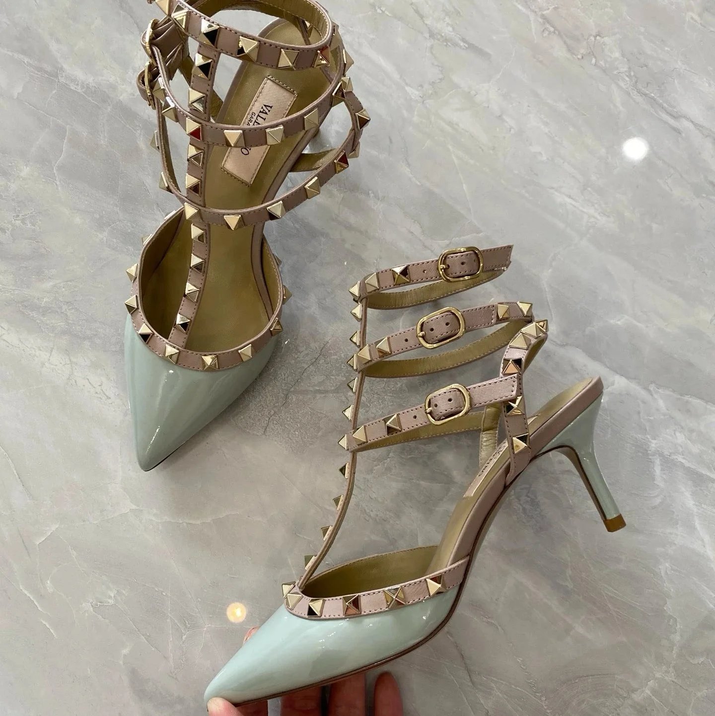 Valentino Garavani Casual Shoes Pointed-Toe Studded Ballet Flats — Mid-Heel Tricyclic Smog Blue Patent Leather
