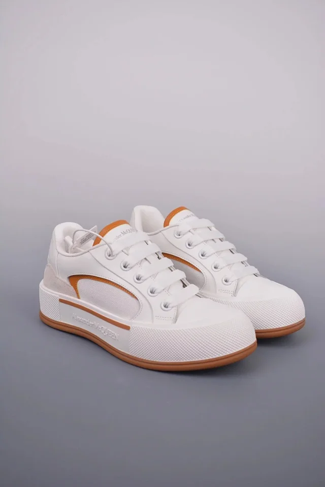Alexander McQueen Sneakers Oversized low-top product detail image 10