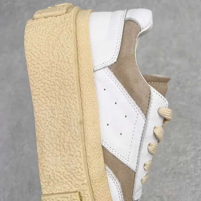 Unbranded Sneakers Low-Top Platform with Textured Oversized Sole product detail image 3