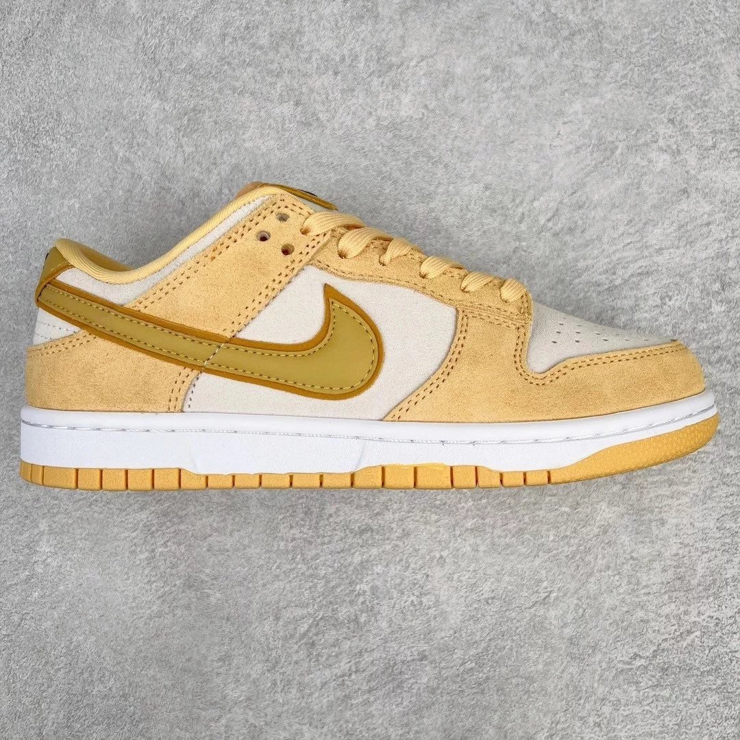 Nike Sneakers Dunk Low — Cheese Pudding