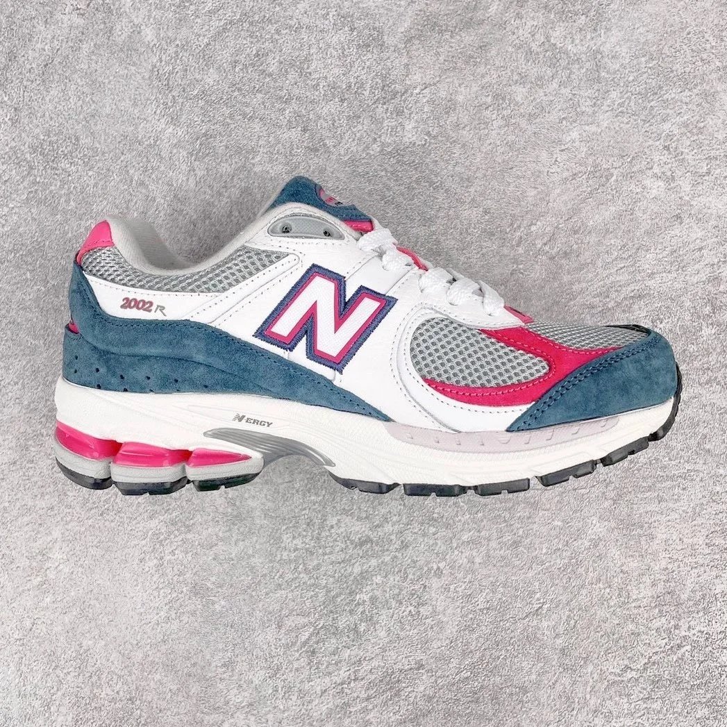 New Balance Sneakers 2002R — White, yellow, red