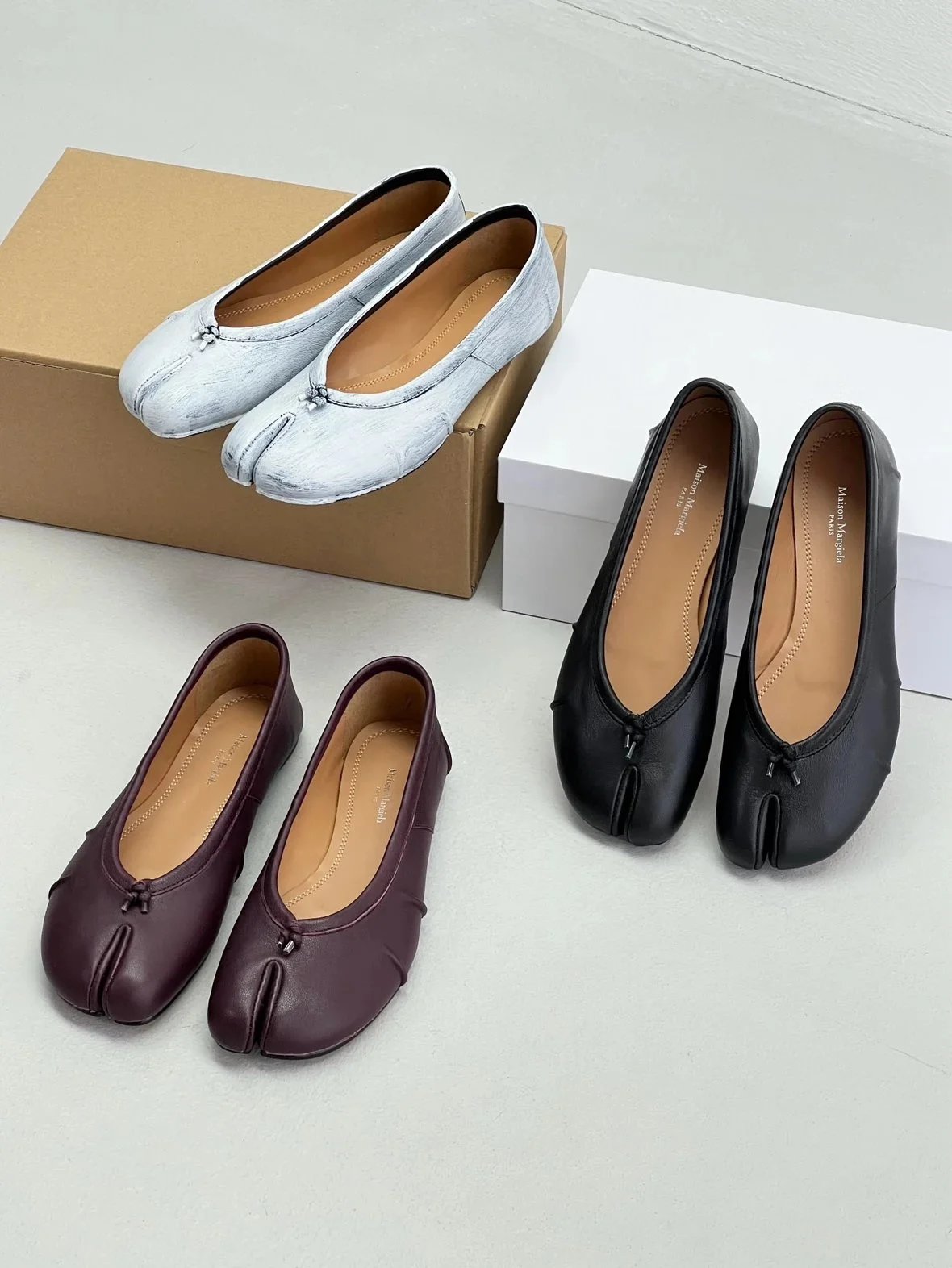 Maison Margiela Leather Shoes Tabi split-toe ballet flats image 2
