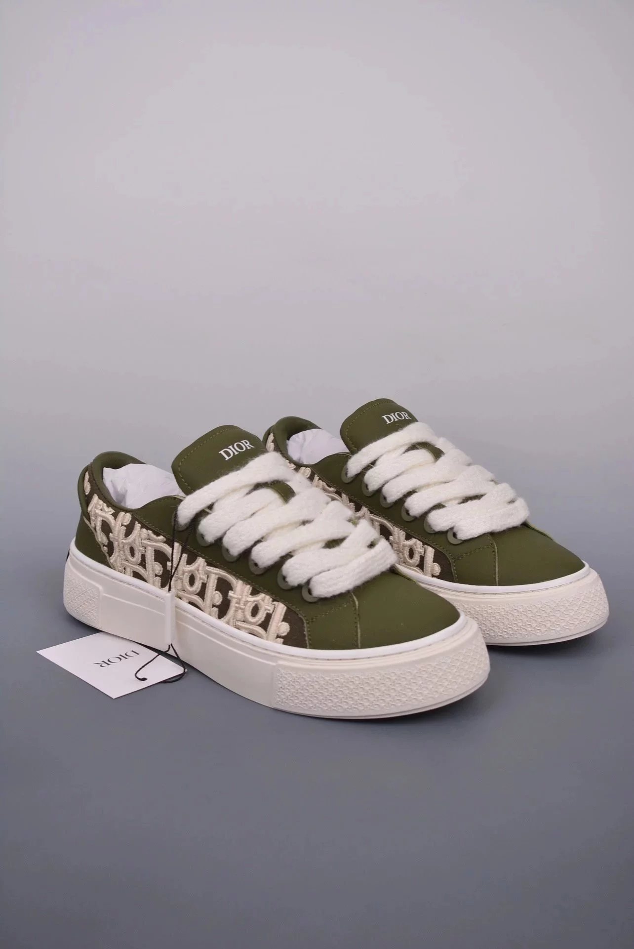Dior Sneakers B33 Low-Top — green leather