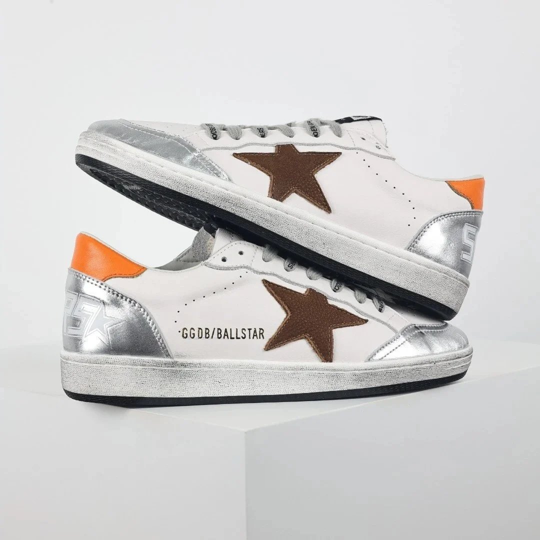 Golden Goose Sneakers Distressed star-appliqué low-top — White Brown Star Orange Tail