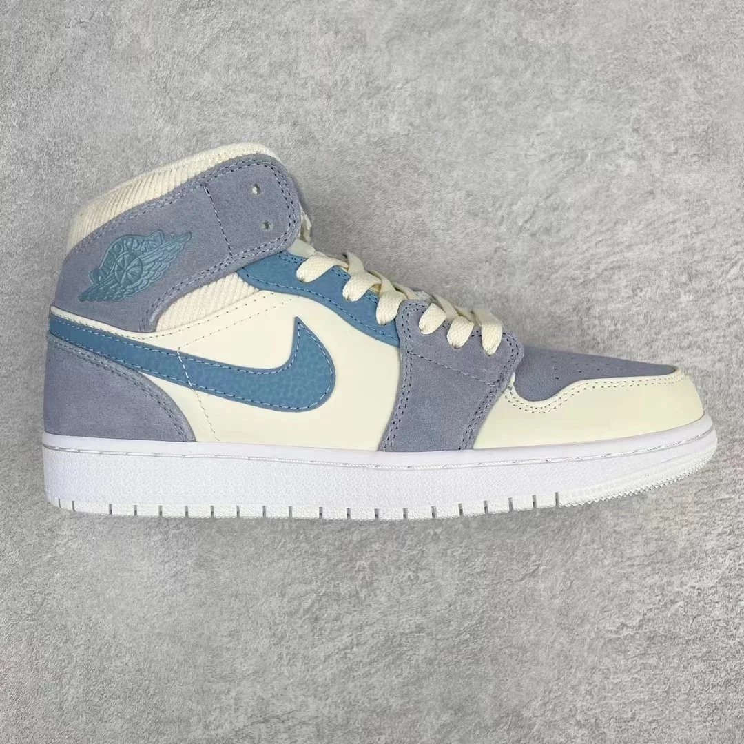 Jordan Sneakers Air 1 Mid — Light blue