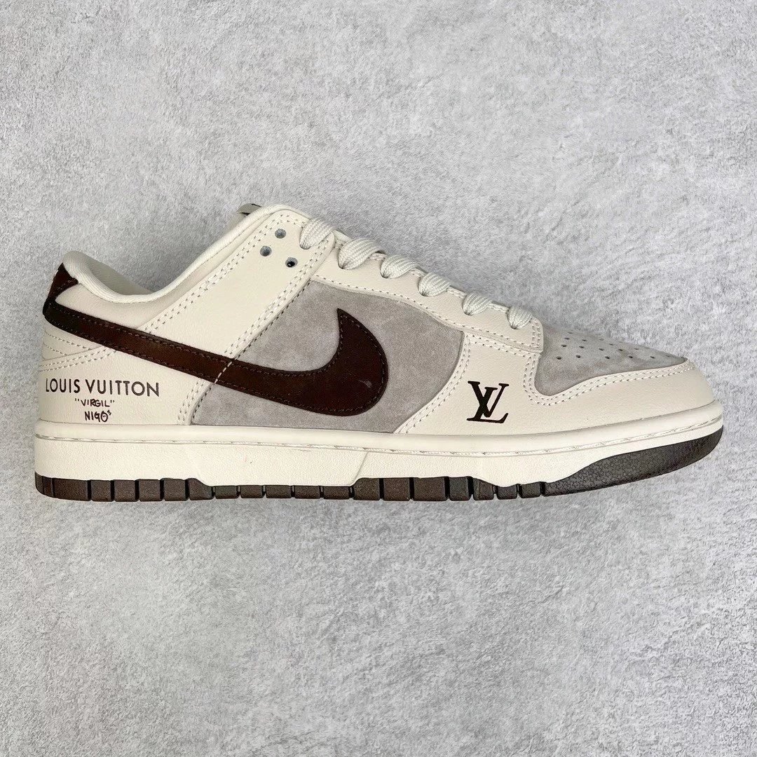Nike Sneakers Dunk Low custom low-top — Beige and brown