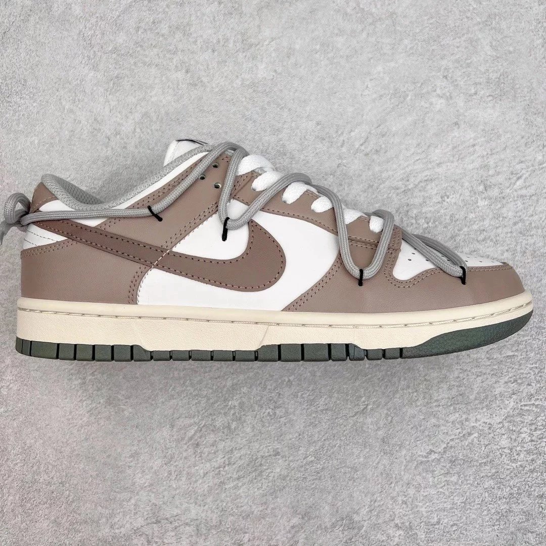 Nike Sneakers SB Dunk Low Deconstruction — Grayish white