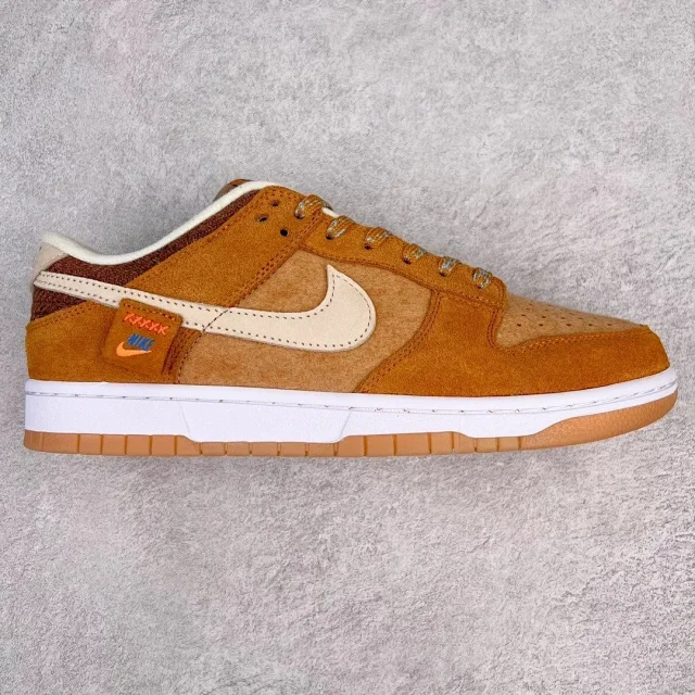 Nike Sneakers Dunk Low product detail image 1