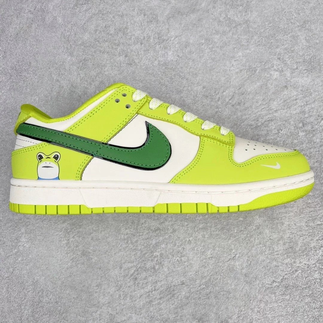 Nike Sneakers Dunk Low custom low-top — Apple green