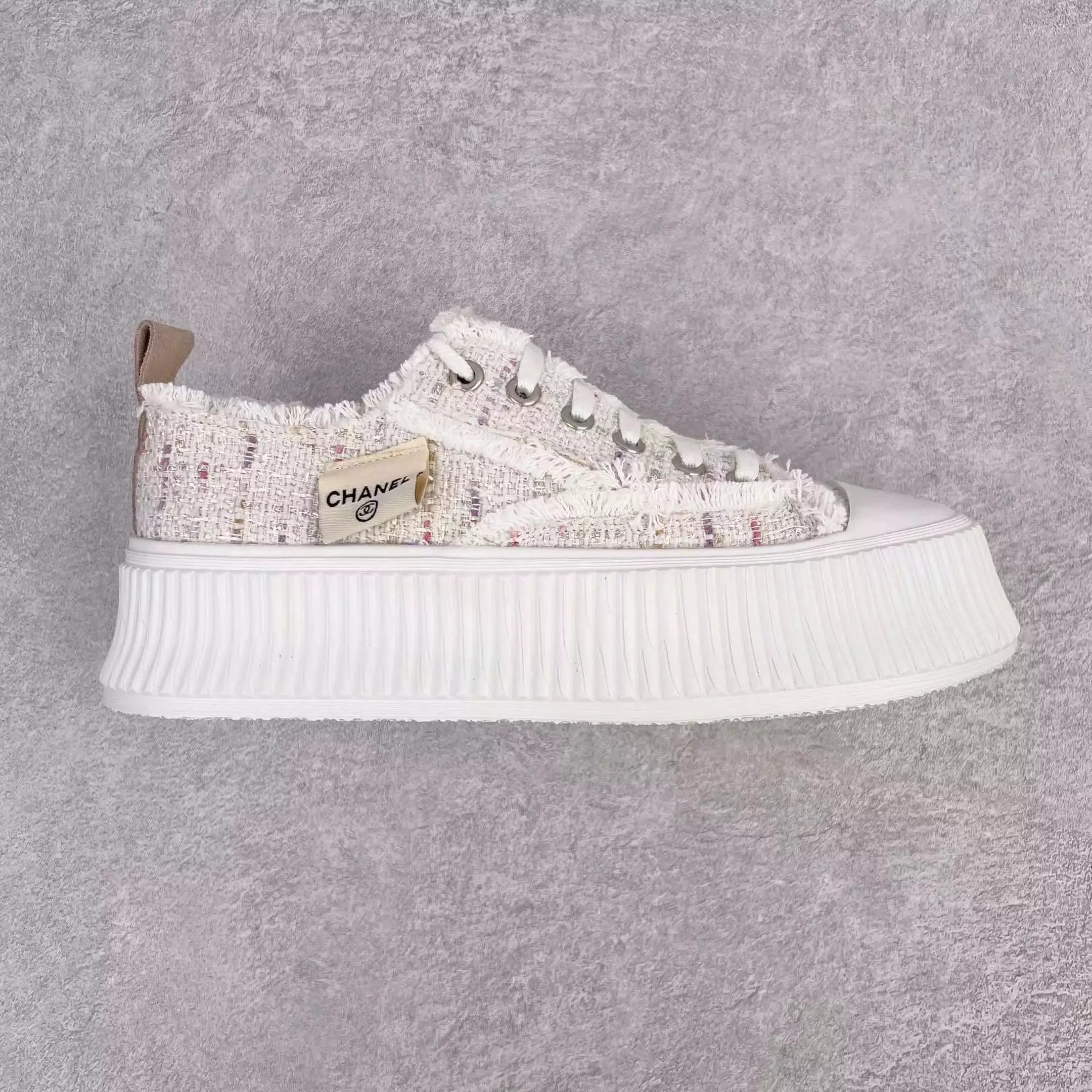 Chanel Sneakers Platform Tweed — white
