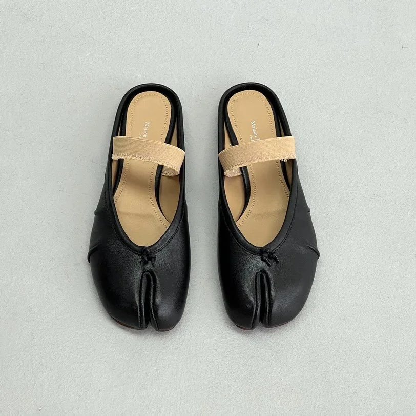 Maison Margiela Leather Shoes Tabi split-toe ballet flats — Strap slipper black