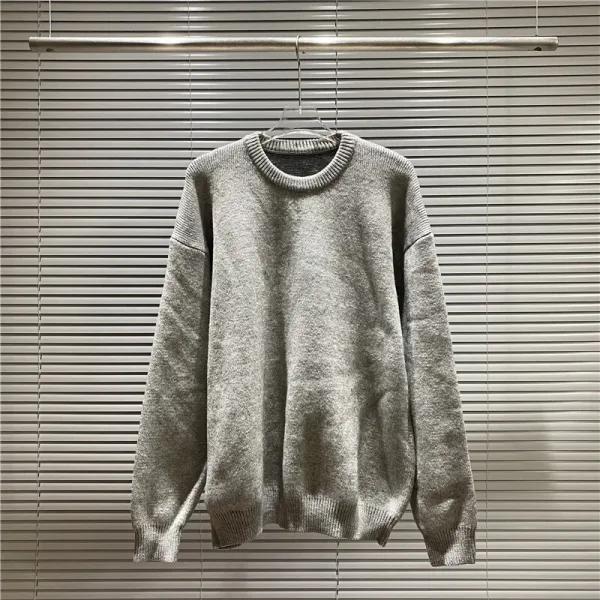 Design Oversized Crewneck Knit Sweater in Charcoal Gray - 9
