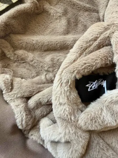 Stüssy Camo Faux Fur Hooded Bomber Jacket - 3