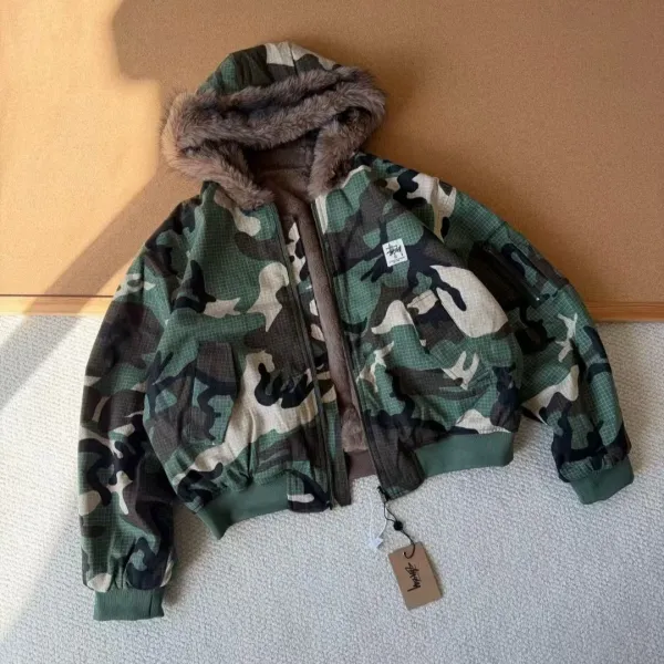 Stüssy Camo Faux Fur Hooded Bomber Jacket - 1