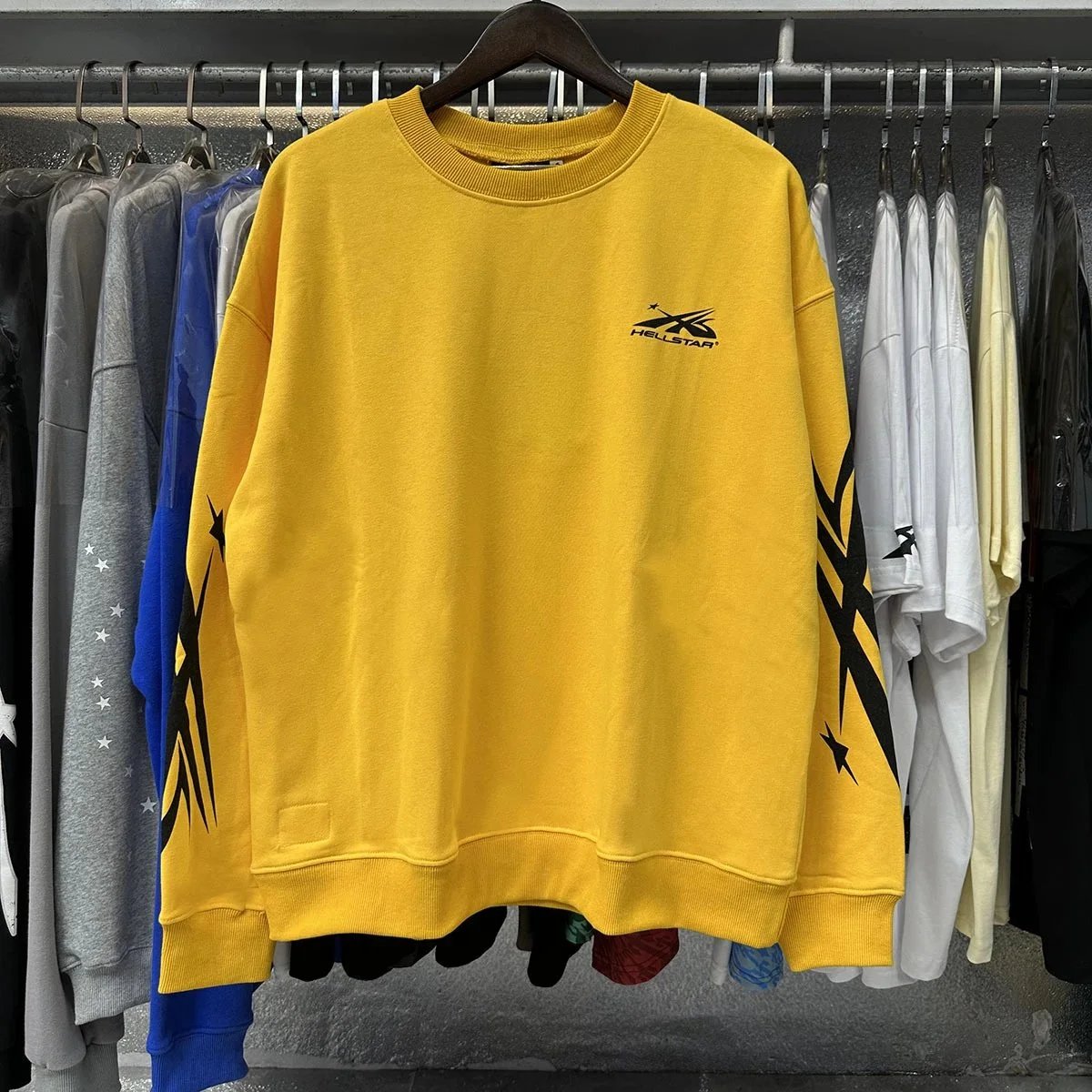 Design Flame Print Yellow Sweatpants - 11