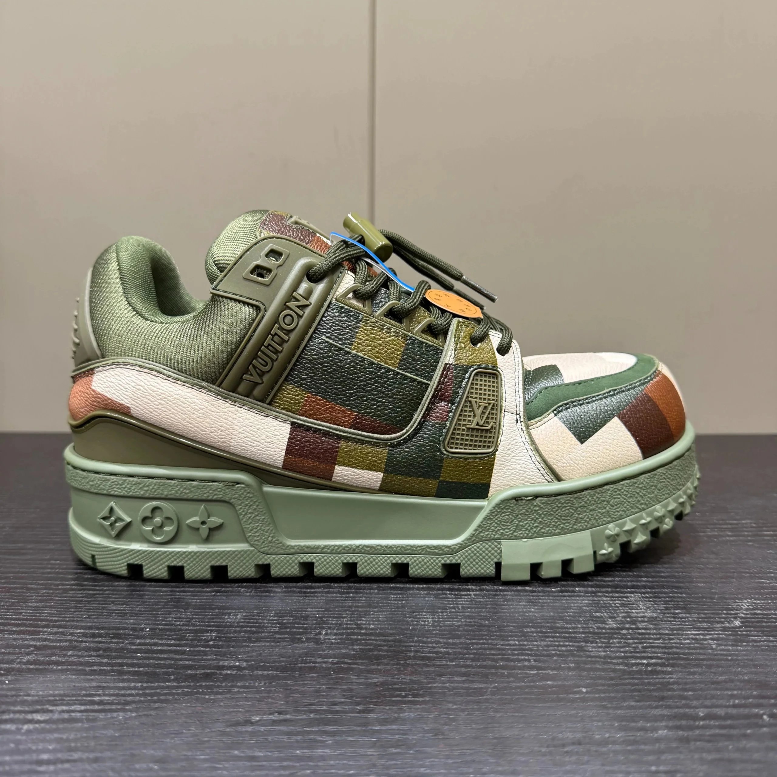 LV Pudding