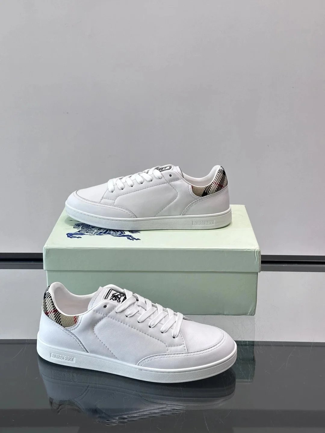 Burberry Classic Men's Sneakers