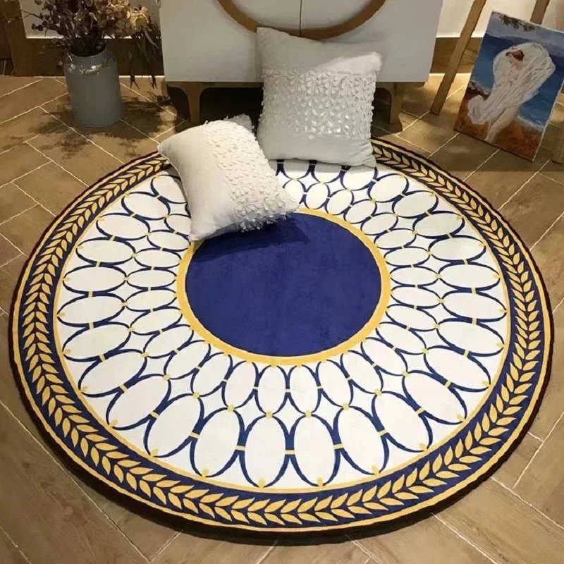 Round Carpet