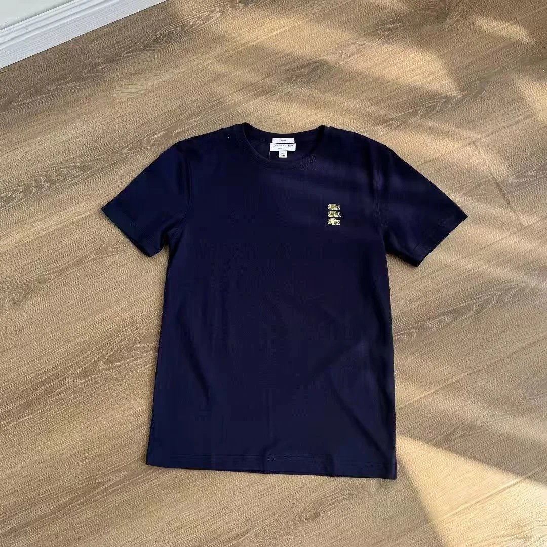 Short-Sleeved T-Shirt photo 3