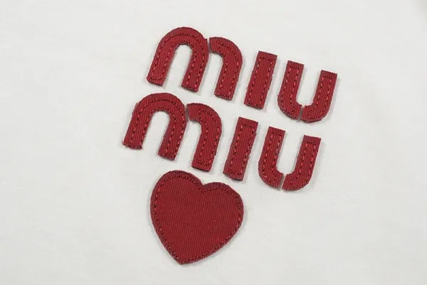 Miu Miu Heart Logo White T-Shirt - 4