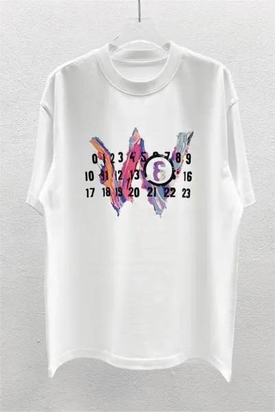 Design Abstract Numbered 'W' Graphic T-Shirt White - 1