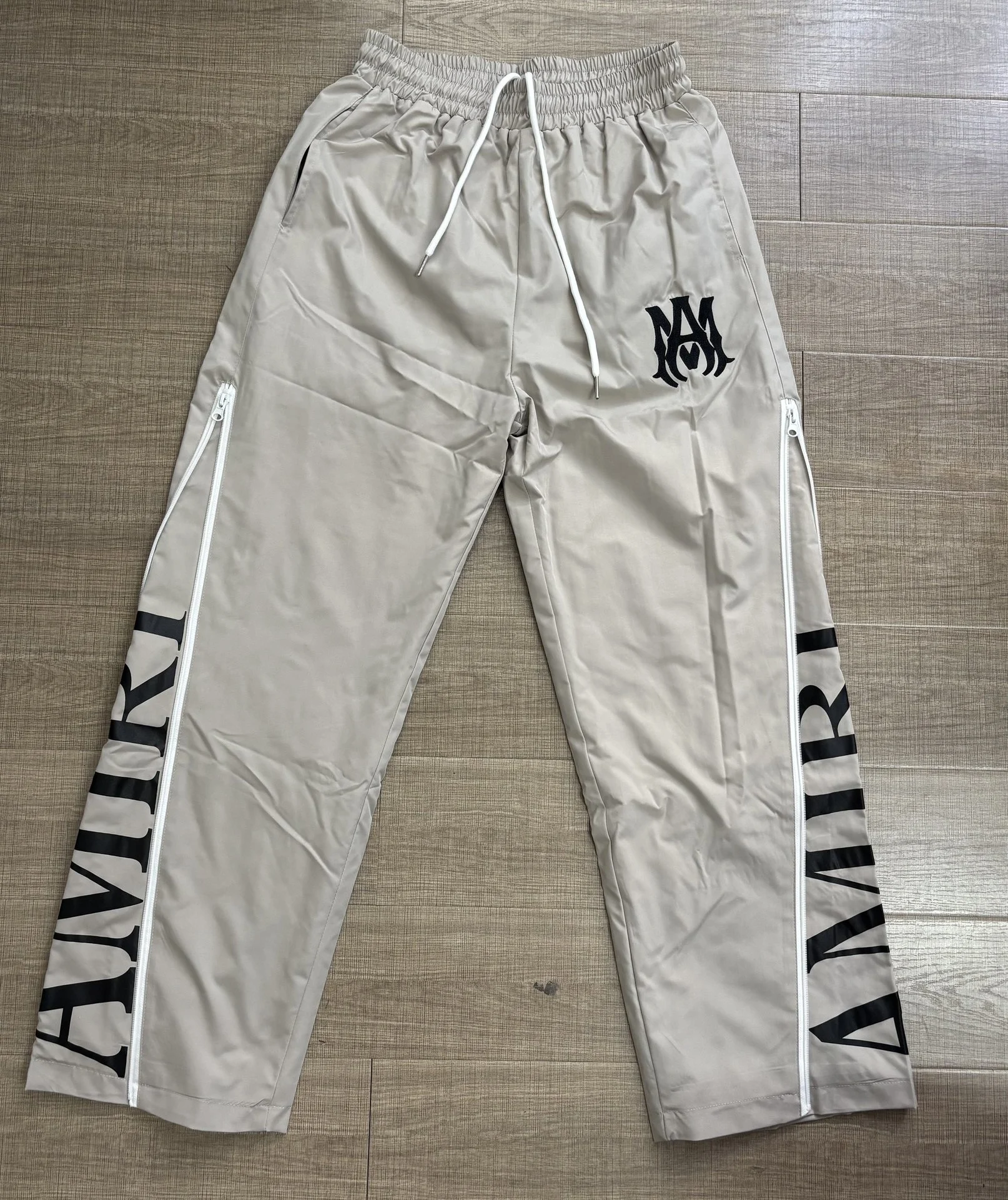 New style nylon waterproof trousers for men and women
