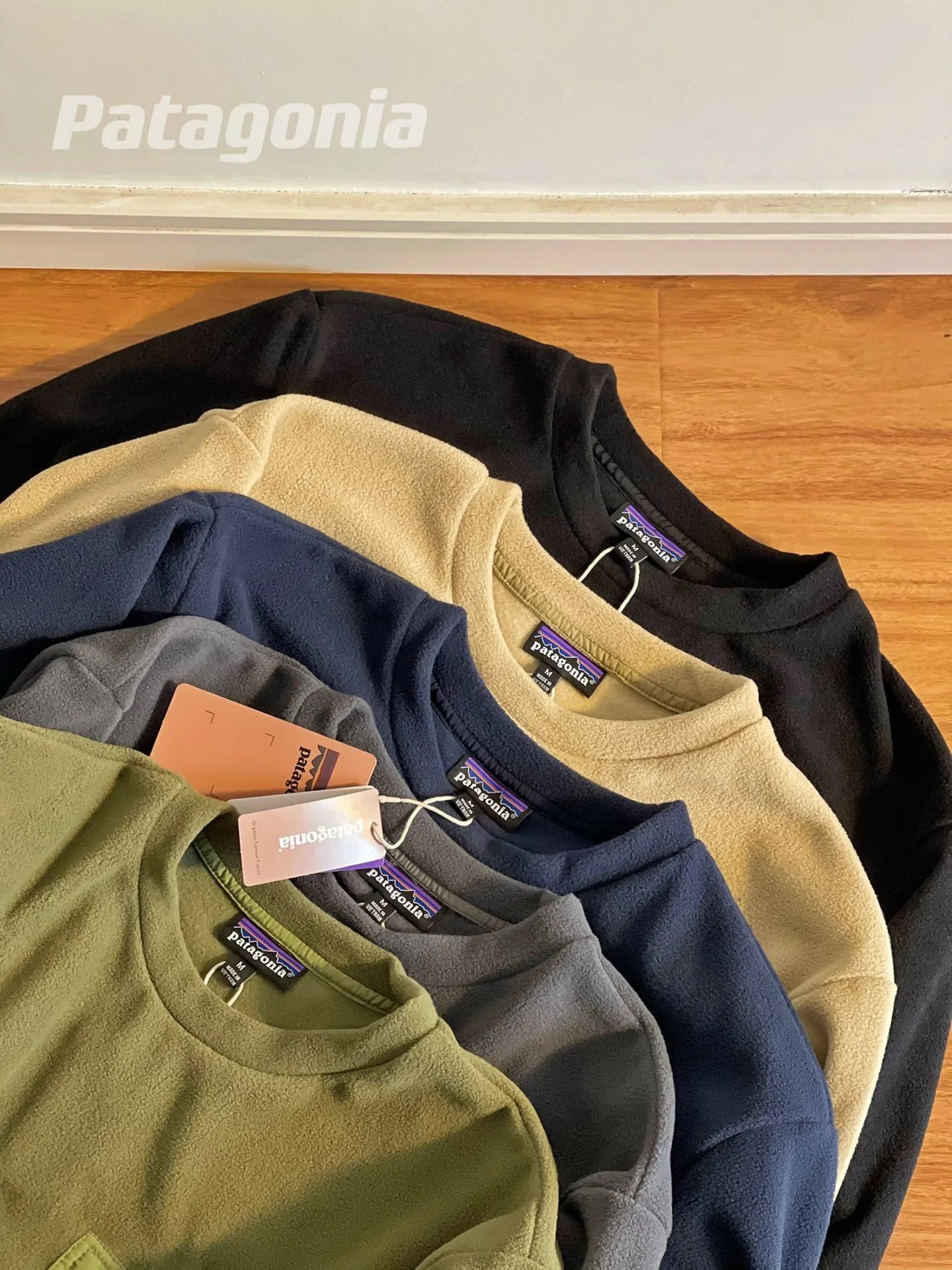 Patagonia Better Sweater Fleece Hoodie Beige - 8