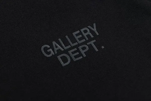 Gallery Dept. Long Sleeve Tee White - 17