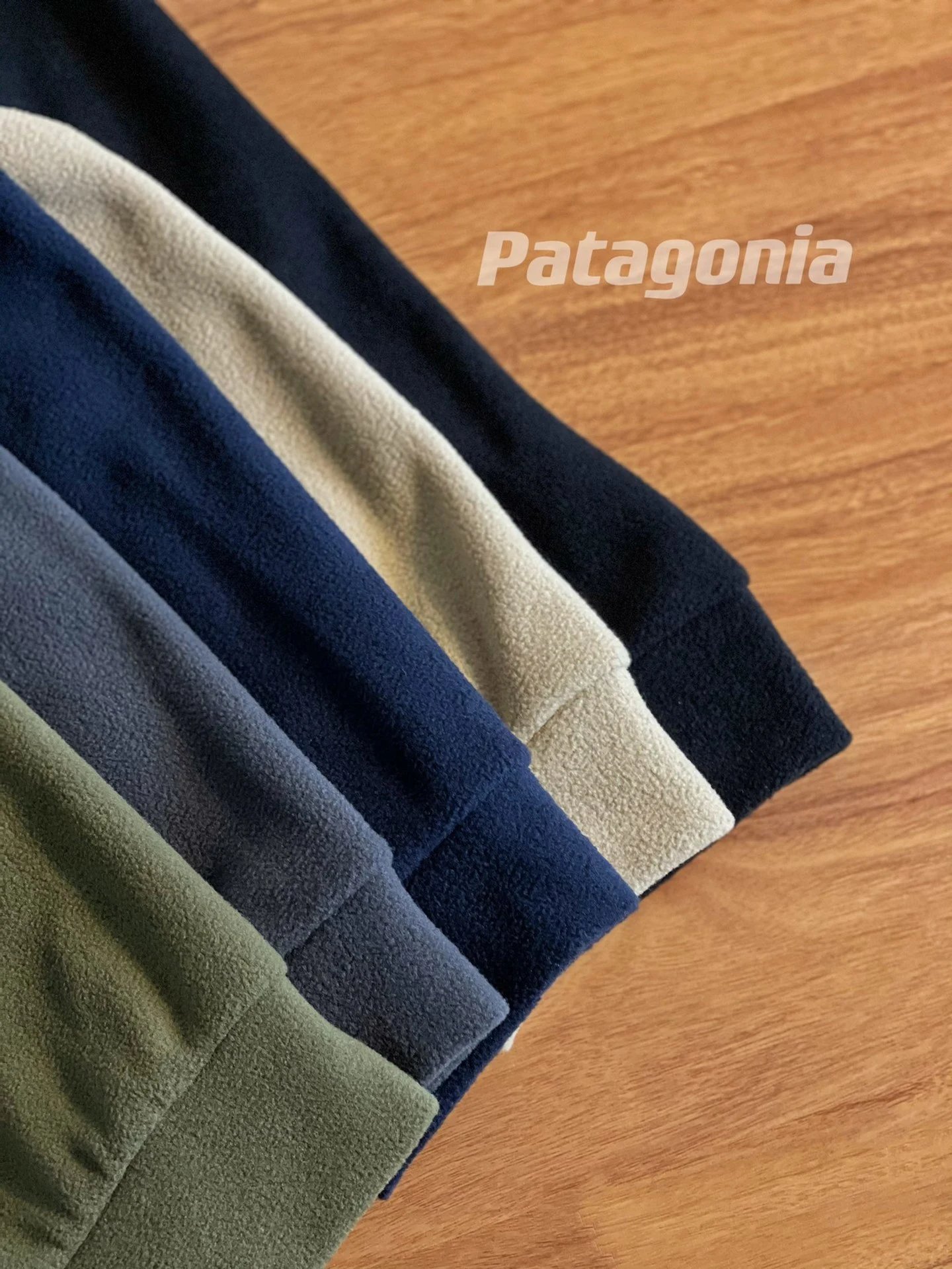 Patagonia Better Sweater Fleece Hoodie Beige - 11