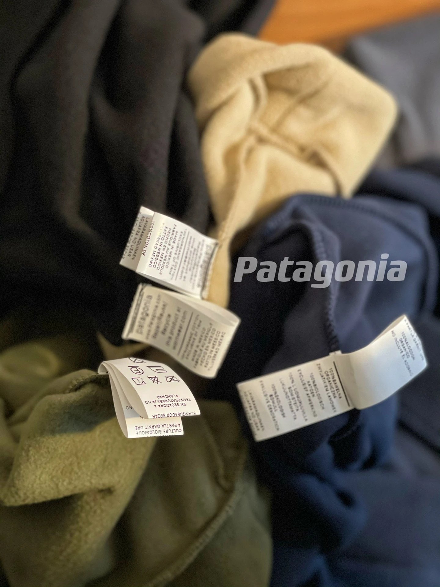 Patagonia Better Sweater Fleece Hoodie Beige - 13