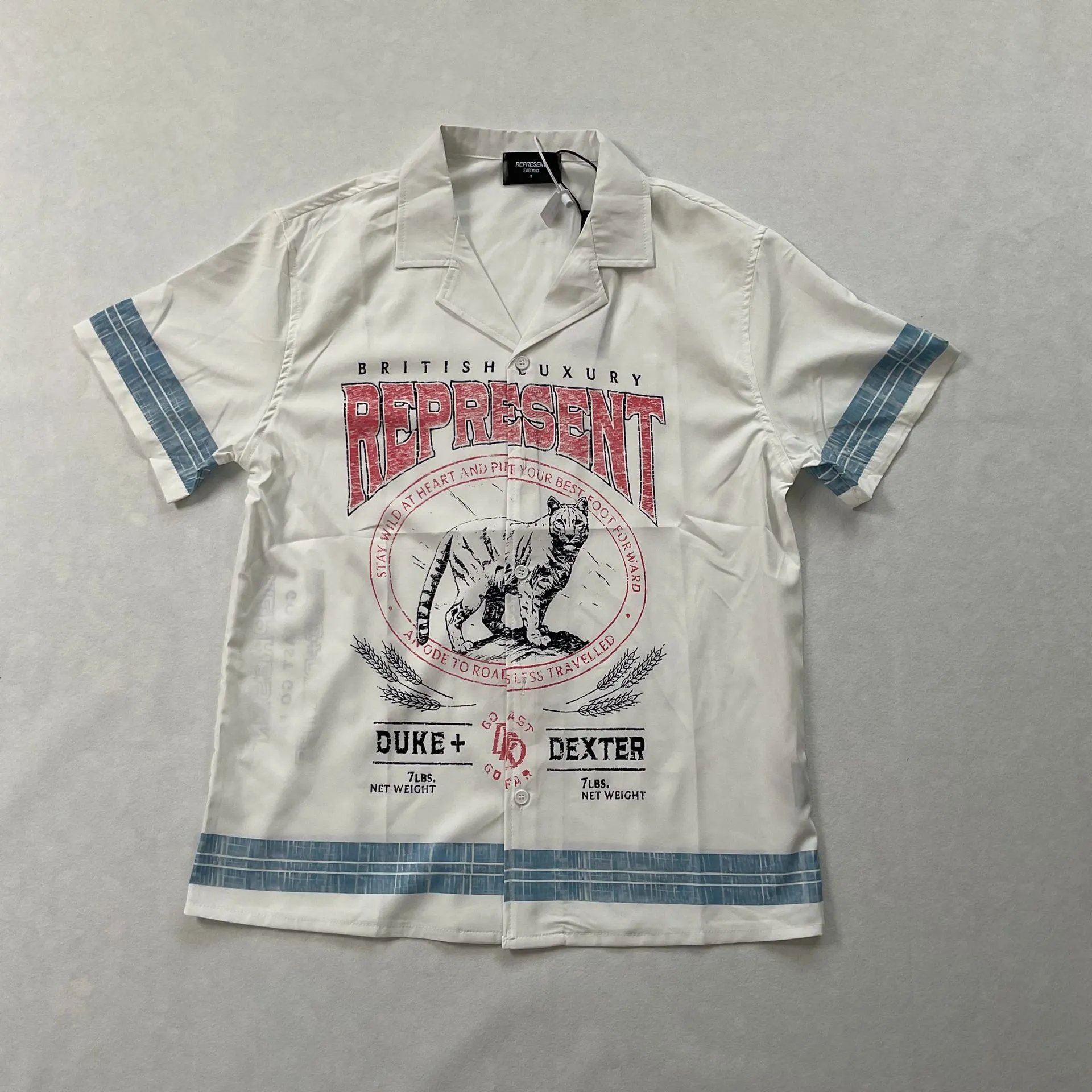 Letter Print Collared Short Sleeve Shirt photo 4