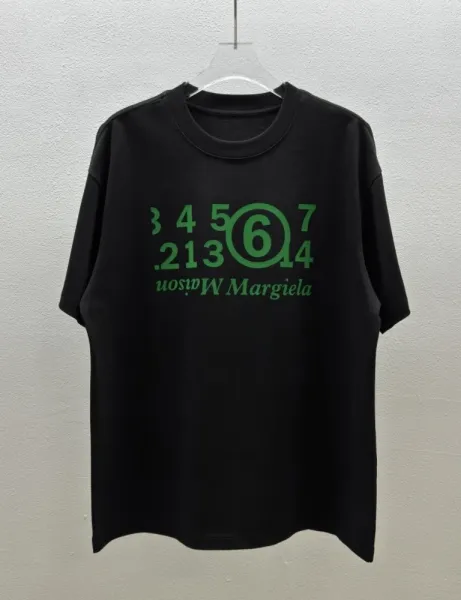 Maison Margiela Number 6 Graphic Print Black T-Shirt - 1