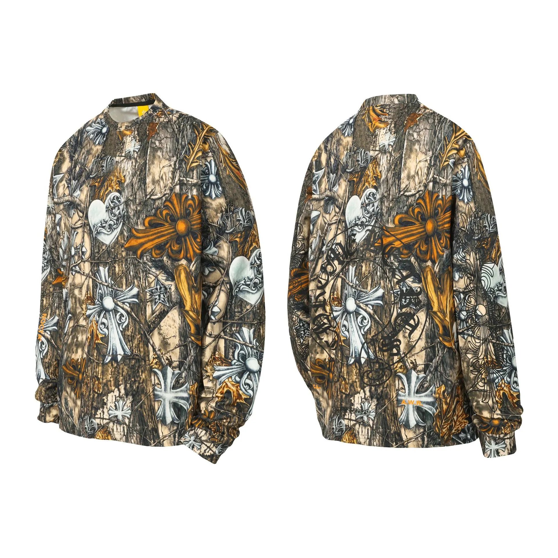 Long-sleeve T-shirt