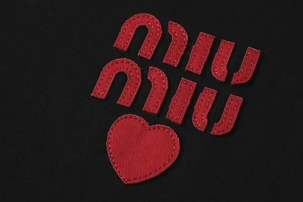 Miu Miu Heart Logo White T-Shirt - 12