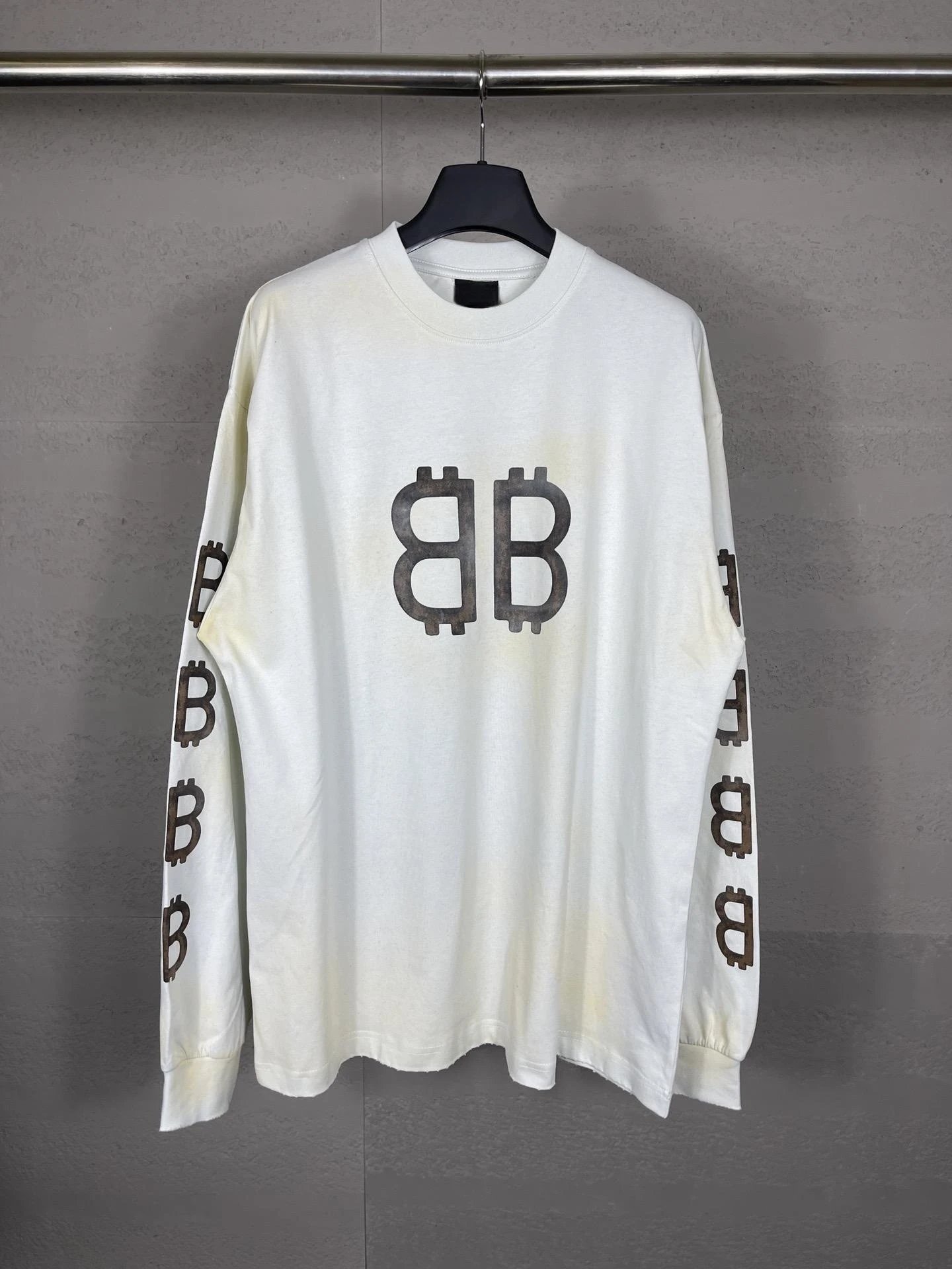 Balenciaga Bb / Bitcoin Longsleeve 2