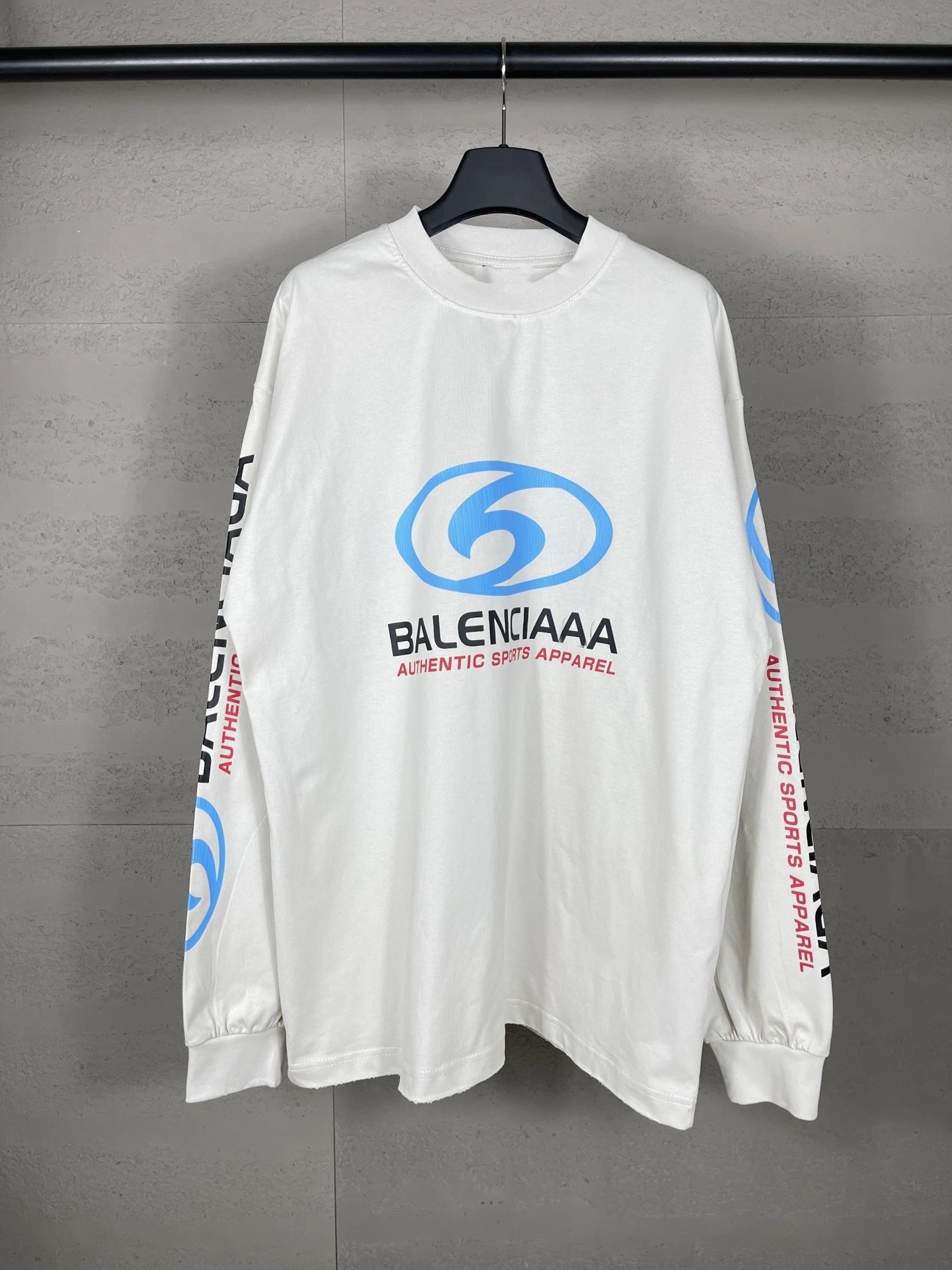Balenciaga Surfer Longsleeve 3