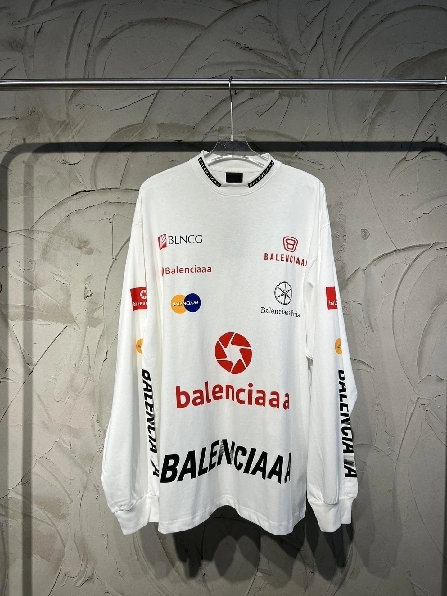 Balenciaga Logo Longsleeve 2