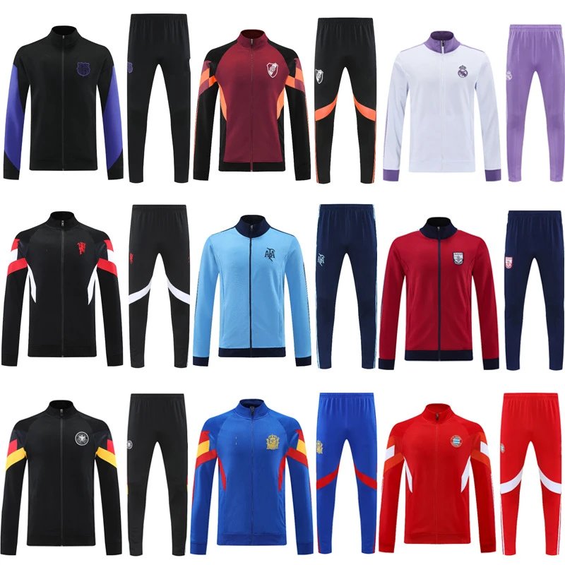Longsleeved training suit for spring and autumn