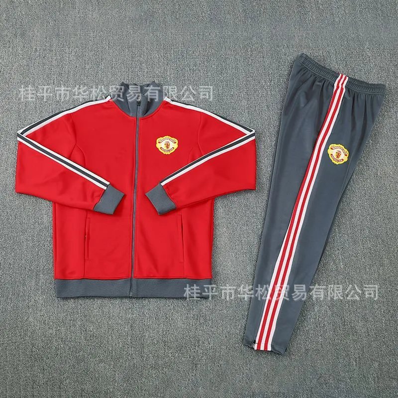 Longsleeved training suit for spring and autumn 3