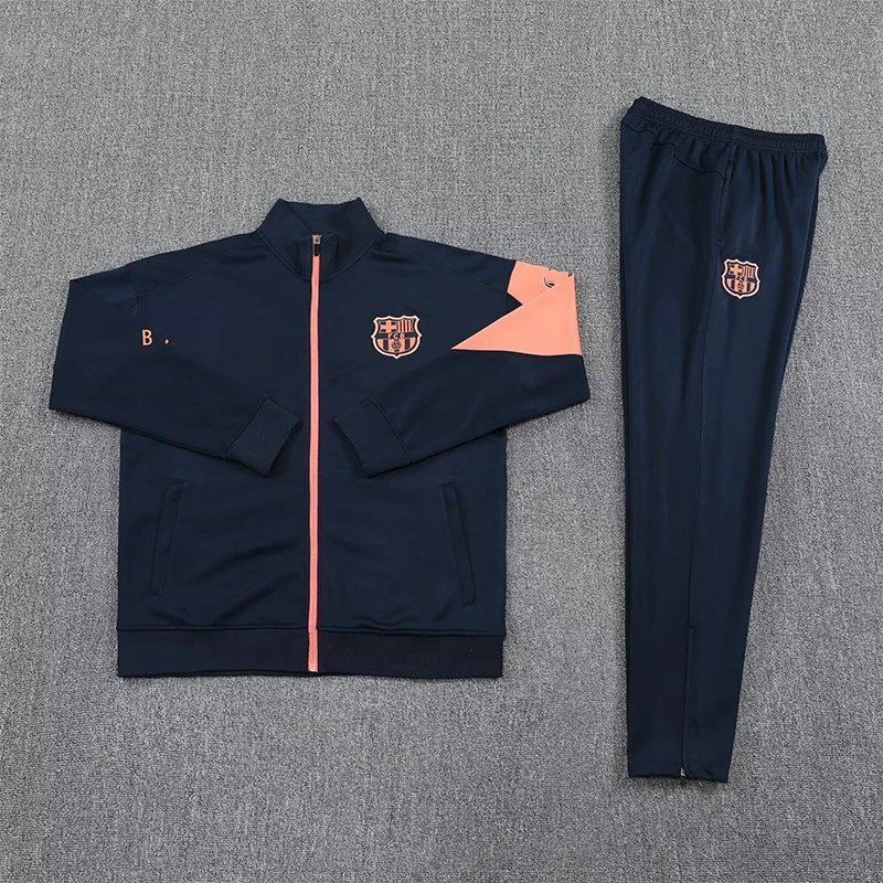 Longsleeved training suit for spring and autumn 2