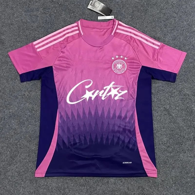 2425 German customers