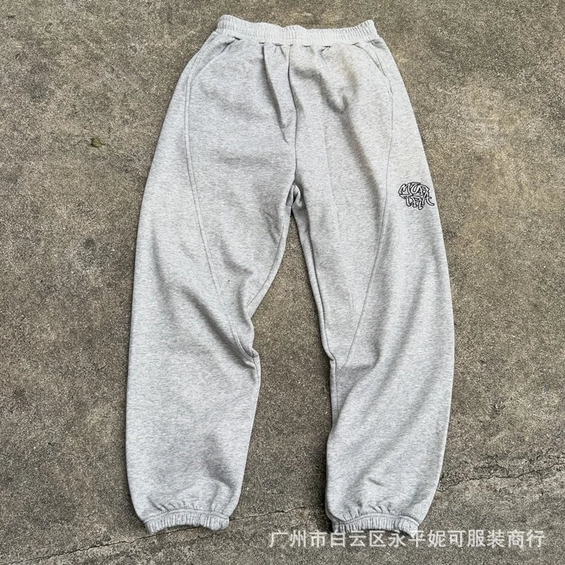 灰色束脚长裤薄绒