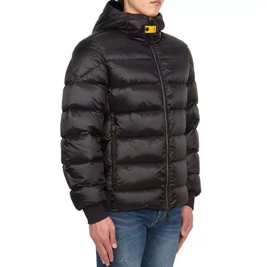 Down jacket with a hooded zipper and thick white duck down c 3