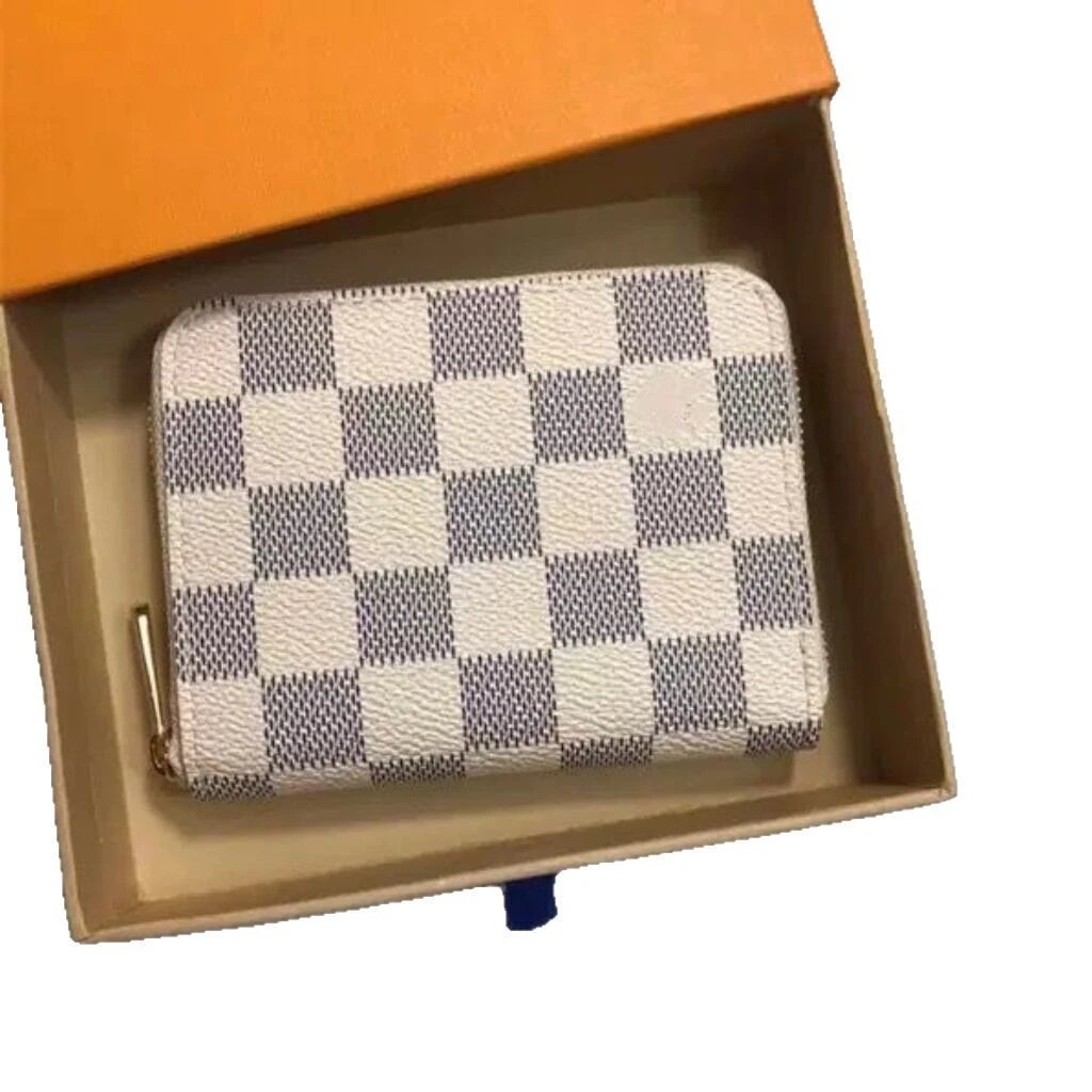 Louis Vuitton Zippy Wallet
