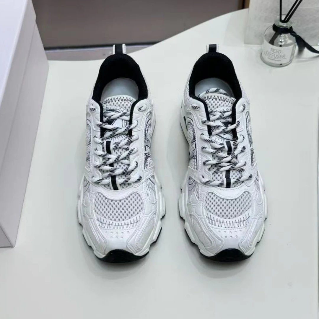 Dior B23 Oblique Black and White Chunky Sneakers - 11