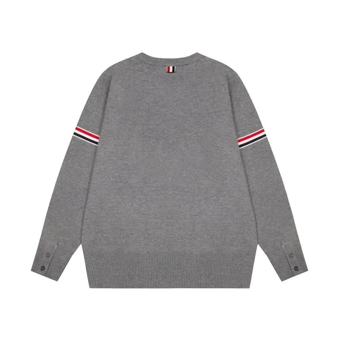 Unbranded Hoodies & Sweatshirts Four-stripe sleeve pullover hoodie — 30