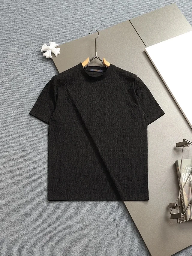 Louis Vuitton T-Shirts Monogram-patterned short-sleeve T-shirt product detail image 13